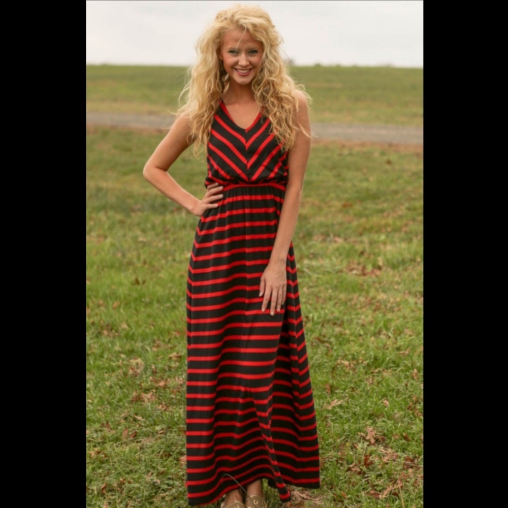 No Hesitations Black & Red Maxi Dress
